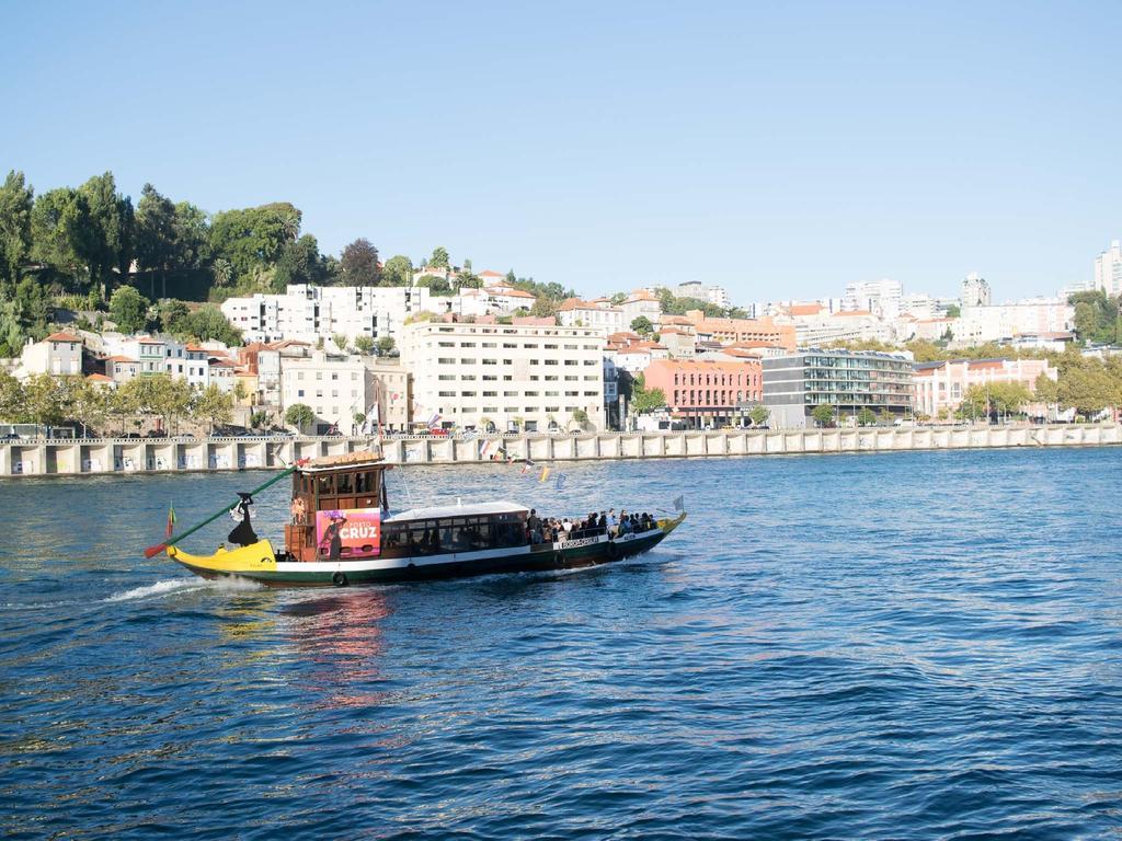 Merc Porto Central Place Luaran gambar